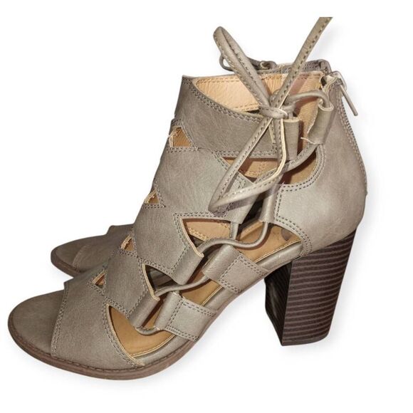 REPORT TAUPE CORRIANDER HEEL SANDALS SZ.6.5 NWT. - Picture 3 of 9